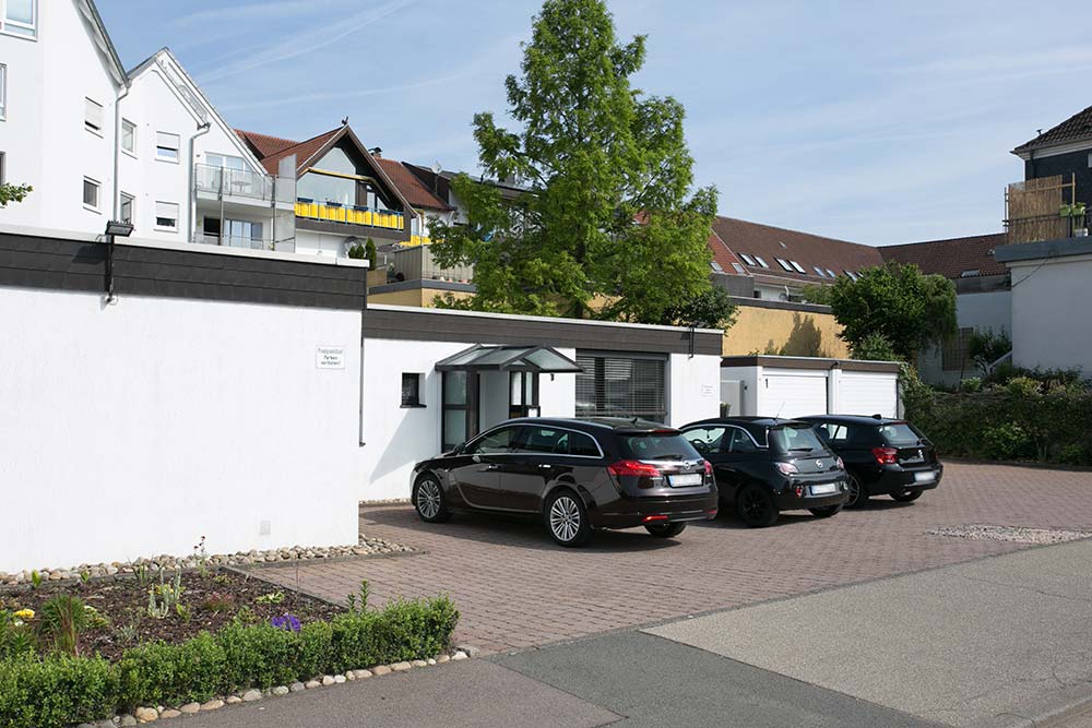 Die Parkmöglichkeiten vor unserer Praxis